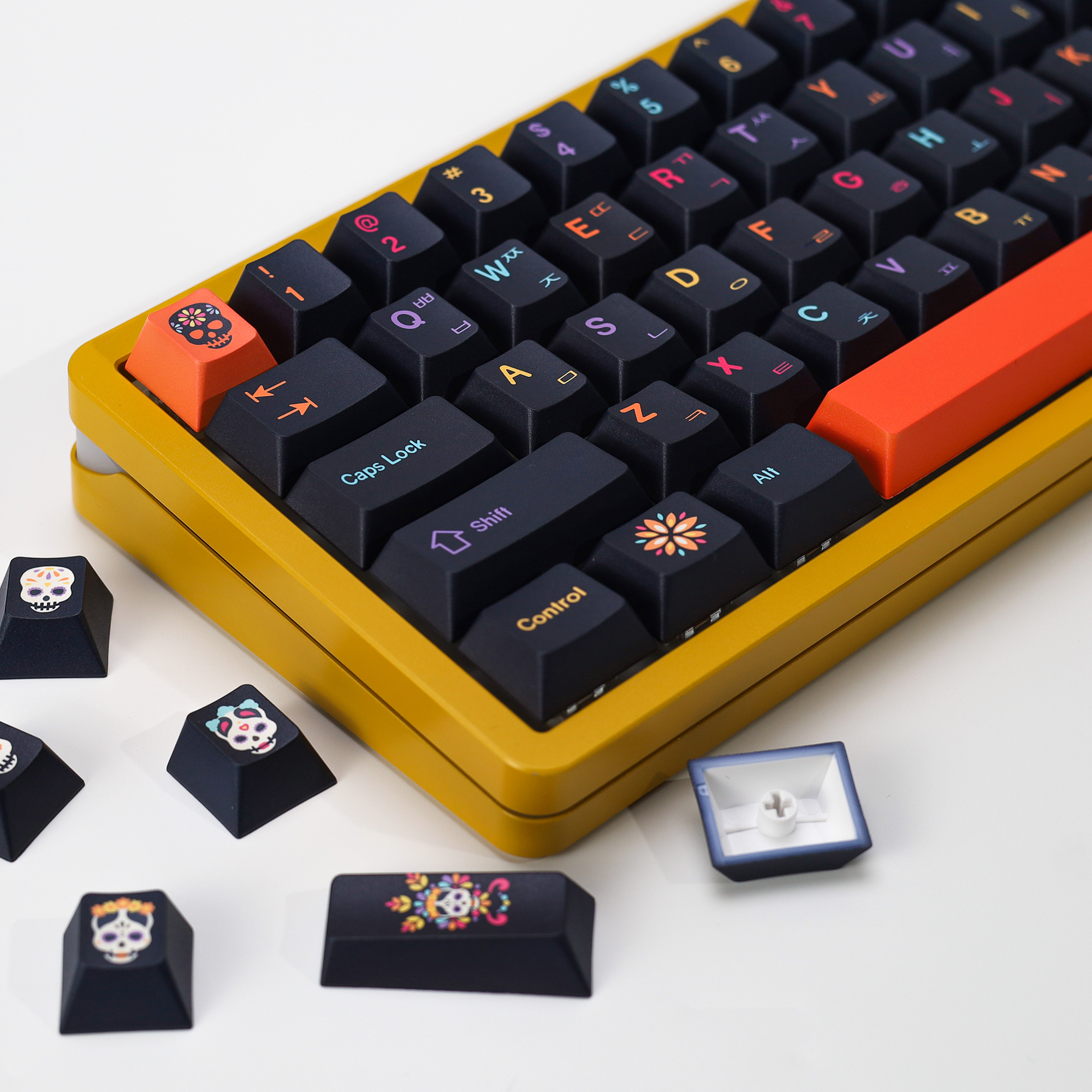 KBDiy GMK Mictlan Cherry Profi - Gaming Keyboard No Number Pad ulasan dan harga