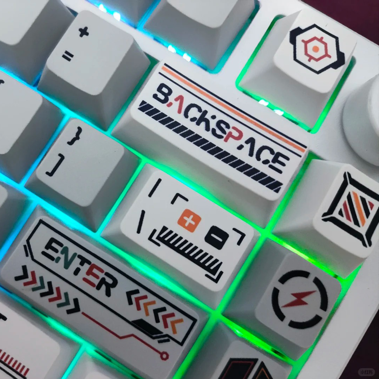 95 Keys Cherry Profile Graffit - Gaming Keyboard Ergo ulasan dan harga